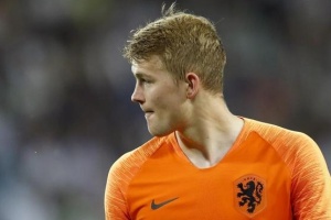 中國男籃vs伊朗新聞